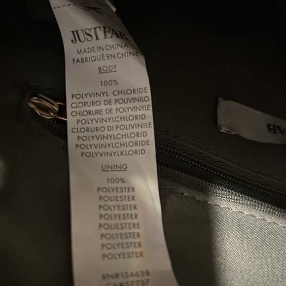 JUSTFAB Nikol Satchel Black - Picture 6 of 8